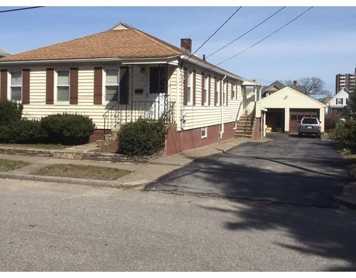 7 Locust Ave, Worcester, MA 01604