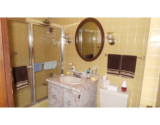 271 Shrewsbury St, Worcester, MA 01604