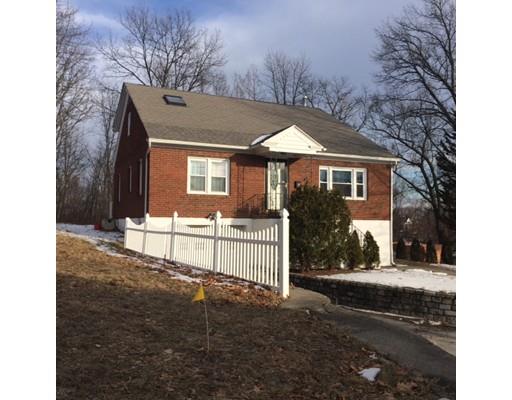 18 Eastham St, Worcester, MA 01604