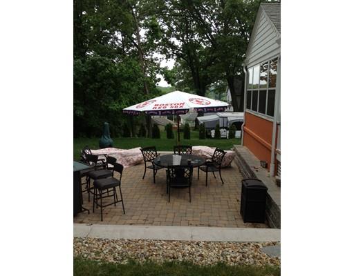 18 Eastham St, Worcester, MA 01604