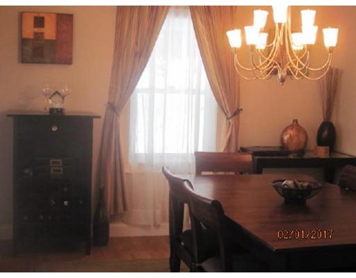 18 Eastham St, Worcester, MA 01604