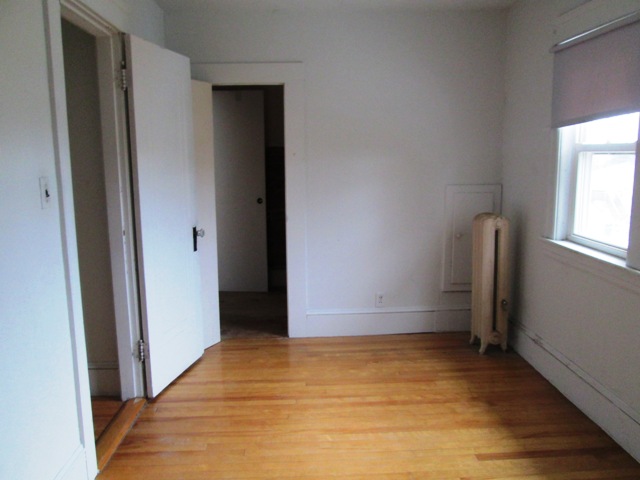 32 Arbutus RdWorcester, MA, 01606Worcester County