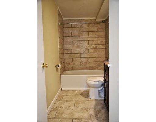 31 Summerhill Ave, Worcester, MA 01606