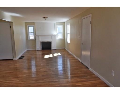 31 Summerhill Ave, Worcester, MA 01606
