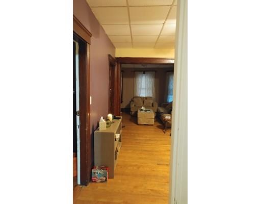 12 Loring St, Worcester, MA 01606