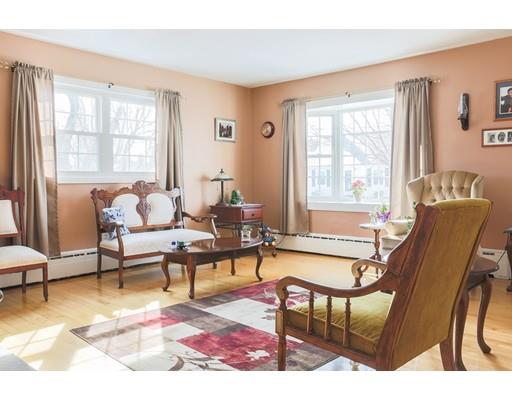 5 Acushnet Ave, Worcester, MA 01606