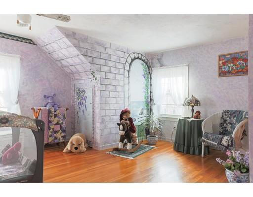 5 Acushnet Ave, Worcester, MA 01606
