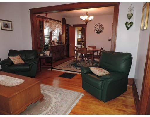 16 Longmeadow Avenue, Worcester, MA 01606