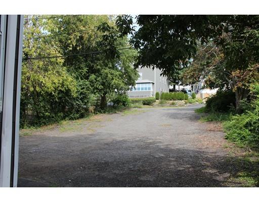 2 Accommodation St, Worcester, MA 01607