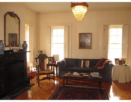 57 Elm St, Worcester, MA 01609