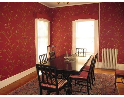 57 Elm St, Worcester, MA 01609