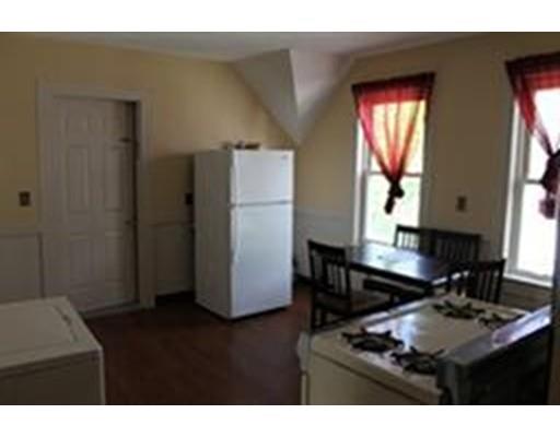 43 Upsala St, Worcester, MA 01610