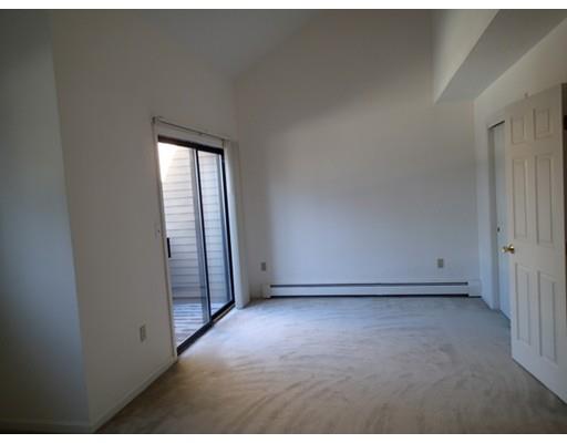 28 Wilson St, Marlborough, MA 01752