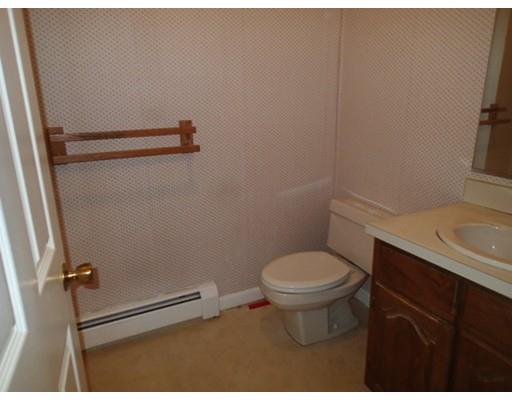 28 Wilson St, Marlborough, MA 01752