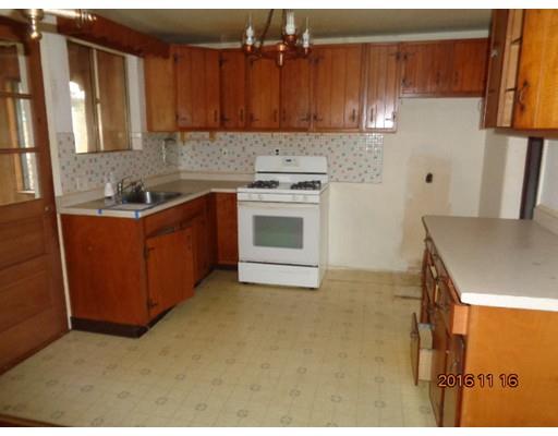 27 Conrad Rd, Marlborough, MA 01752