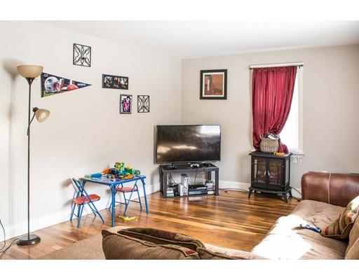 89 Turnpike Road, Southborough, MA 01772