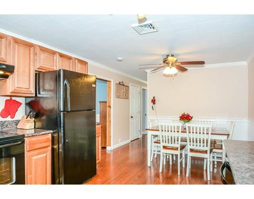 17 Stewart St, Dracut, MA 01826