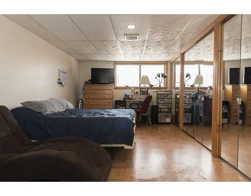 4 West Parish Ct Bldg 34, Haverhill, MA 01832