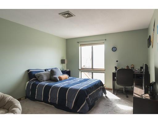 4 West Parish Ct Bldg 34, Haverhill, MA 01832