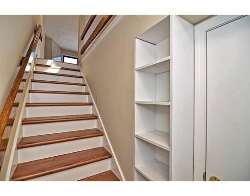 53 Riverdale Ave, Haverhill, MA 01835