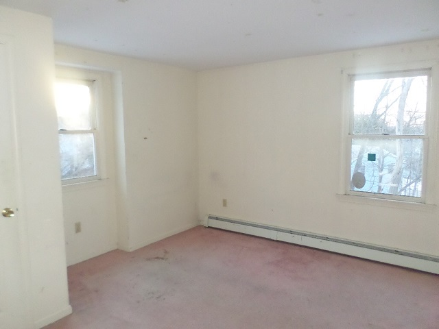 6 Ivy StHaverhill, MA, 01835Essex County