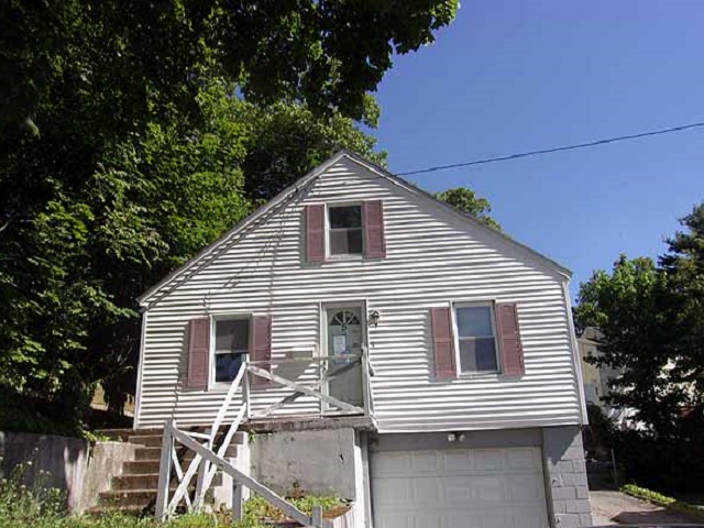 5 Richmond CtLawrence, MA, 01841Essex County