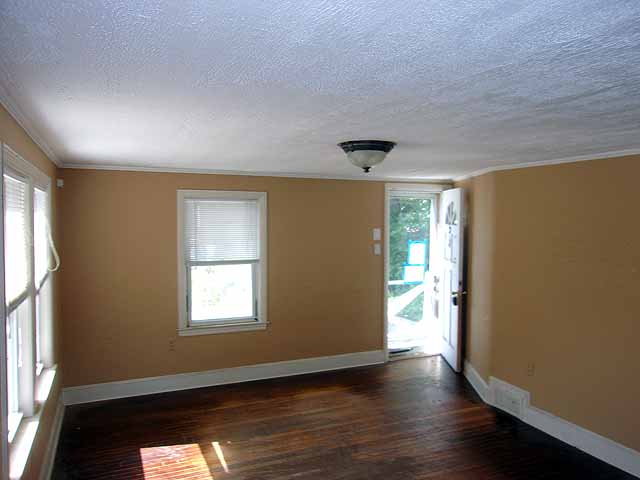 5 Richmond CtLawrence, MA, 01841Essex County