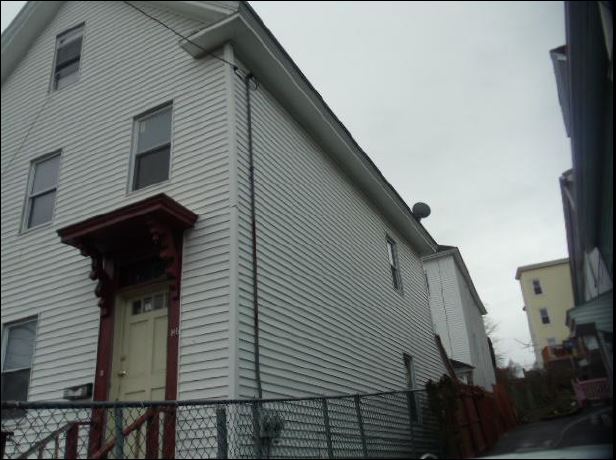 146 Margin St02Lawrence, MA, 01841Essex County