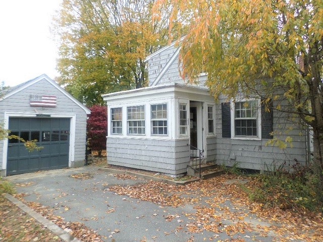 23 Dunstable StLawrence, MA, 01843Essex County