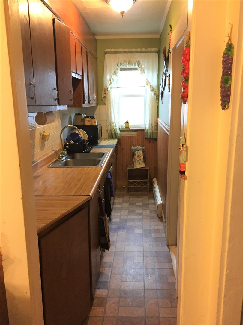 50-52 Ashland Avenue, Methuen, MA 01844