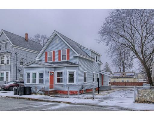 33 Camden St, Methuen, MA 01844
