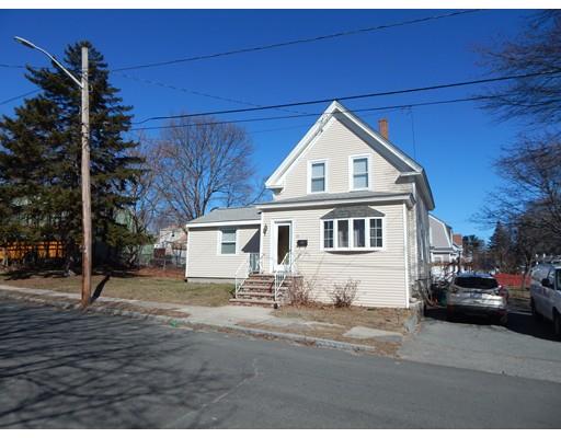 34 Lippold St, Methuen, MA 01844