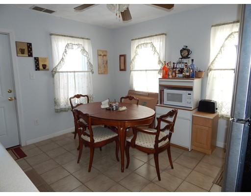 34 Lippold St, Methuen, MA 01844