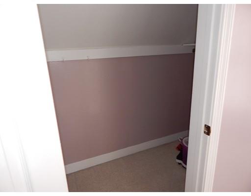 34 Lippold St, Methuen, MA 01844