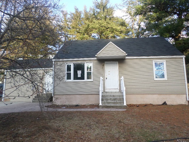 7 College LnMethuen, MA, 01844Essex County