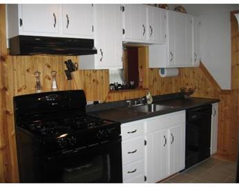 19 Burnside St, Lowell, MA 01851