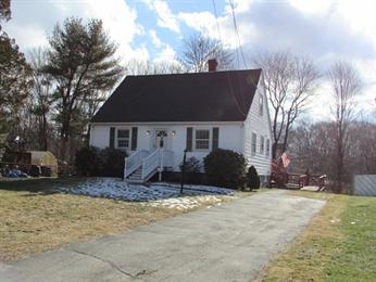 55 Sprague Ave, Lowell, MA 01852