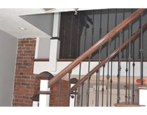 200 Market St, Lowell, MA 01852
