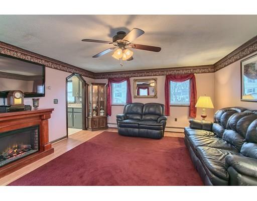 70 Virginia Ave, Lowell, MA 01852