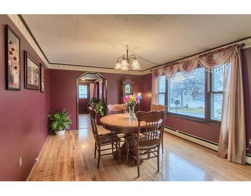 70 Virginia Ave, Lowell, MA 01852