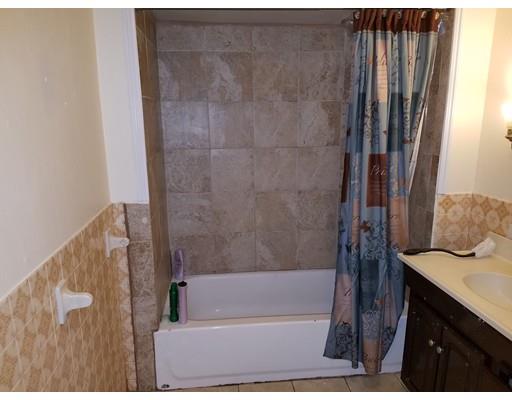 20-22 Cady St, Lowell, MA 01852