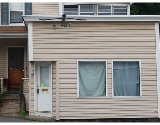 187Mammoth Rd, Lowell, MA 01854