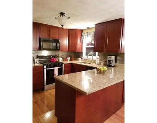842 Wellman Ave, Chelmsford, MA 01863