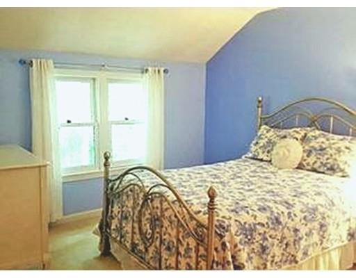 842 Wellman Ave, Chelmsford, MA 01863