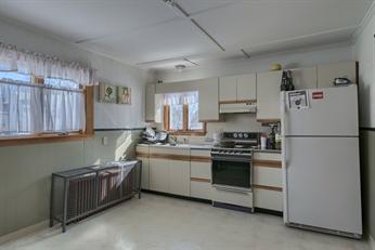 2 Violet St., Lynn, MA 01902