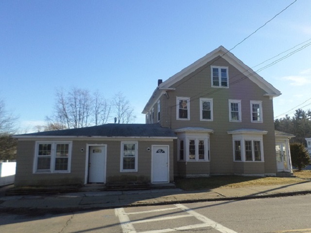 108 Friend StAmesbury, MA, 01913Essex County