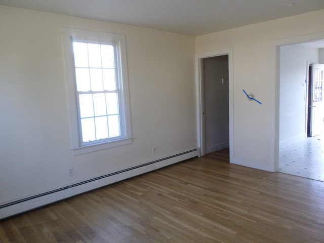 108 Friend StAmesbury, MA, 01913Essex County