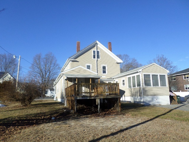 108 Friend StAmesbury, MA, 01913Essex County