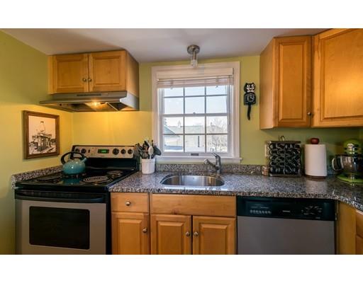74 Essex St, Salem, MA 01970