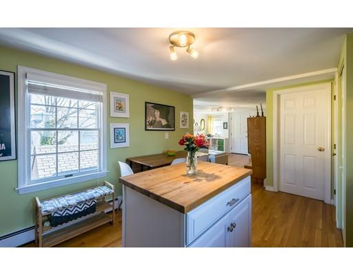 74 Essex St, Salem, MA 01970